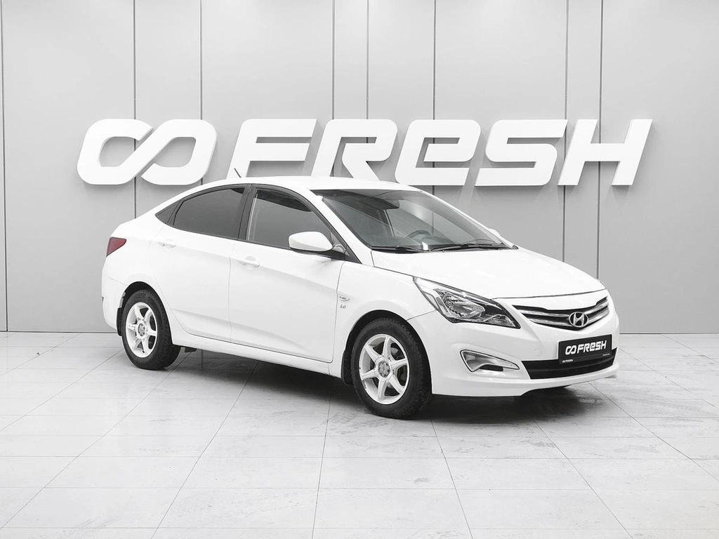 Седан Hyundai Solaris 2014 года, 990000 рублей, Ростов-на-Дону