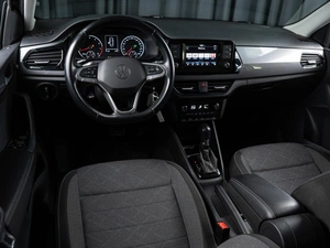 Лифтбек Volkswagen Polo 2022 года, 1759000 рублей, Волгоград