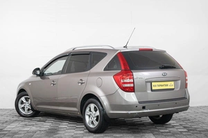 Универсал Kia Ceed 2008 года, 649000 рублей, Кемерово