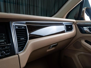 Внедорожник Porsche Macan S 2014 года, 2488070 рублей, Тюмень