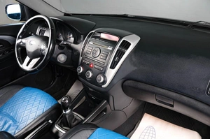 Хетчбэк Kia Ceed 2010 года, 649000 рублей, Тюмень