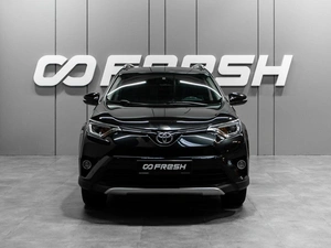 Внедорожник Toyota RAV4 2018 года, 2679000 рублей, Тюмень
