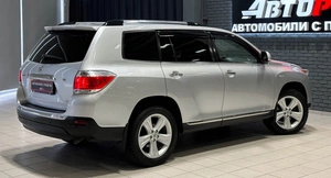 Внедорожник Toyota Highlander 2012 года, 2357000 рублей, Красноярск
