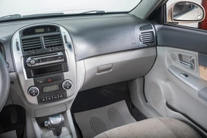 Седан Kia Cerato 2008 года, 629000 рублей, Томск