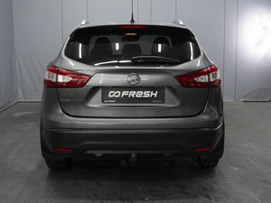 Внедорожник Nissan Qashqai 2014 года, 1660000 рублей, Омск
