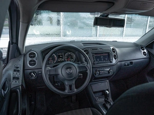 Внедорожник Volkswagen Tiguan 2011 года, 1110000 рублей, Нижний Новгород