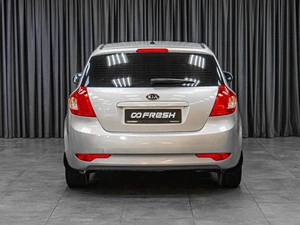 Хетчбэк Kia Ceed 2011 года, 717000 рублей, Тюмень