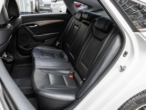 Седан Hyundai i40 2015 года, 1330000 рублей, Краснодар