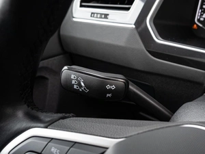 Внедорожник Volkswagen Tiguan 2021 года, 3300000 рублей, Краснодар