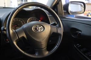 Универсал Toyota Corolla Fielder 2010 года, 1279000 рублей, Омск