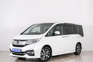 Минивэн Honda Stepwgn Spada 2015 года, 2049000 рублей, Красноярск