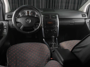 Хетчбэк Mercedes-benz B-класс 2008 года, 745000 рублей, Тюмень