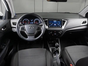 Седан Hyundai Solaris 2019 года, 1170000 рублей, Тюмень
