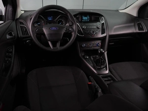 Хетчбэк Ford Focus 2015 года, 954000 рублей, Воронеж