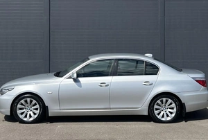 Седан BMW 5 серия 2007 года, 1070000 рублей, Солонцы