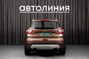 Внедорожник Ford Kuga 2016 года, 1410000 рублей, Красноярск