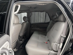 Внедорожник Toyota Sequoia 2005 года, 1850000 рублей, Красноярск