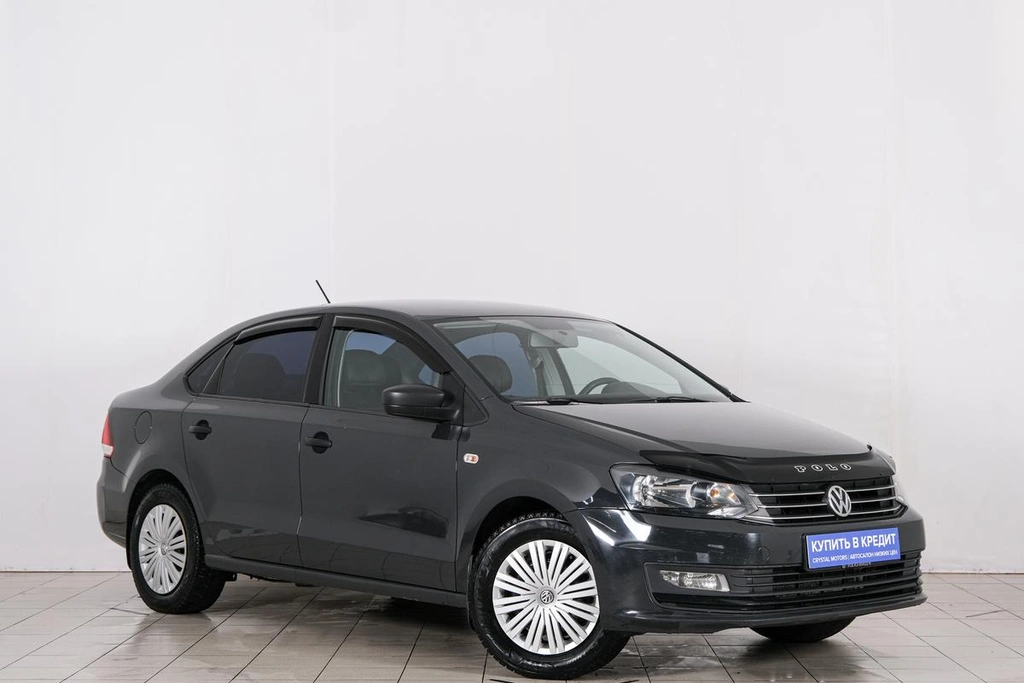 Седан Volkswagen Polo 2016 года, 1099000 рублей, Красноярск
