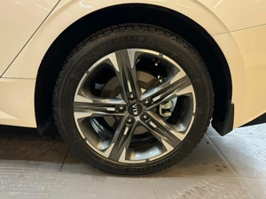 Седан Kia K5 2020 года, 2957000 рублей, Красноярск