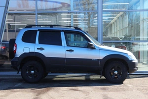 Внедорожник Chevrolet Niva 2018 года, 795000 рублей, Ярославль