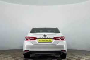 Седан Toyota Camry 2021 года, 3449000 рублей, Пермь