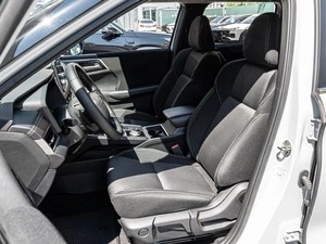 Внедорожник Mitsubishi Outlander 2024 года, 5200000 рублей, Краснодар