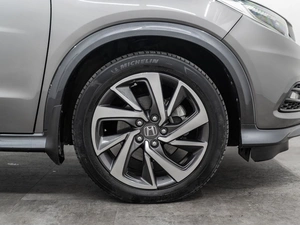 Внедорожник Honda Vezel 2019 года, 2014000 рублей, Красноярск