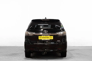 Минивэн Toyota Wish 2014 года, 1699000 рублей, Барнаул