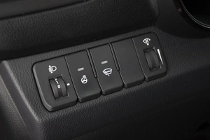 Седан Kia Rio 2012 года, 940000 рублей, Омск