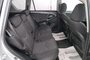 Внедорожник Toyota RAV4 2012 года, 1749000 рублей, Красноярск