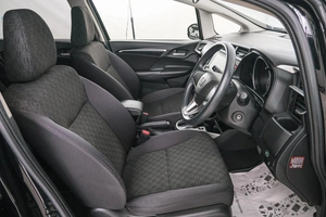 Хетчбэк Honda Fit 2016 года, 1029000 рублей, Красноярск