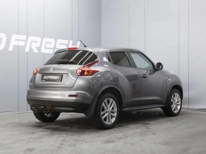 Внедорожник Nissan Juke 2014 года, 1357000 рублей, Омск