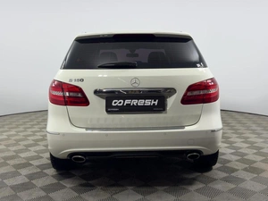 Хетчбэк Mercedes-benz B-класс 2013 года, 1199900 рублей, Казань