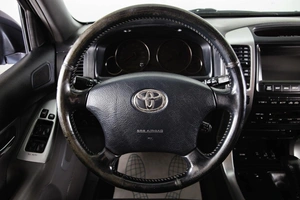 Внедорожник Toyota Land Cruiser Prado 2006 года, 2009000 рублей, Пермь