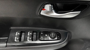 Хетчбэк Kia Rio X-Line 2019 года, 1450000 рублей, Красноярск
