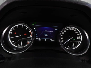 Седан Toyota Camry 2019 года, 2915000 рублей, Воронеж
