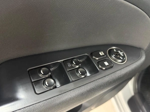 Хетчбэк Hyundai i30 2010 года, 680000 рублей, Ачинск