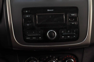 Хетчбэк Renault Sandero Stepway 2020 года, 999000 рублей, Челябинск