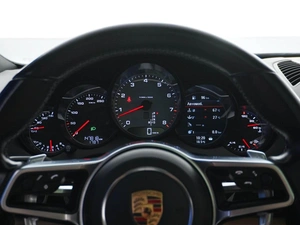 Внедорожник Porsche Cayenne S 2014 года, 2931999 рублей, Москва