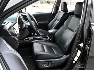 Внедорожник Toyota RAV4 2014 года, 1990000 рублей, Волгоград