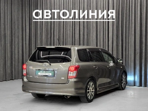 Универсал Toyota Corolla Fielder 2010 года, 895000 рублей, Красноярск