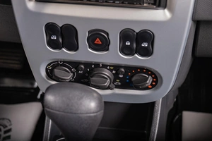 Хетчбэк Renault Sandero Stepway 2013 года, 799000 рублей, Томск