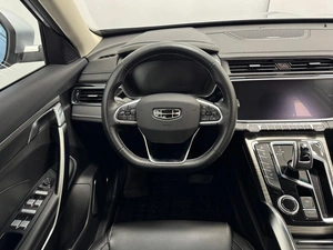 Внедорожник Geely Atlas Pro 2024 года, 2394750 рублей, Красноярск