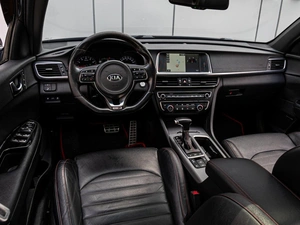 Седан Kia Optima 2017 года, 1745000 рублей, Краснодар