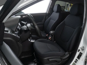 Седан Hyundai Solaris 2011 года, 769000 рублей, Тюмень