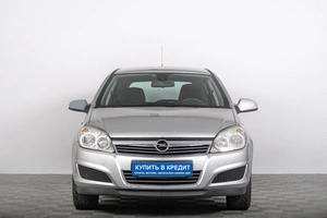 Универсал Opel Astra 2012 года, 749000 рублей, Томск