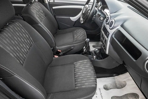 Хетчбэк Renault Sandero 2013 года, 639000 рублей, Барнаул