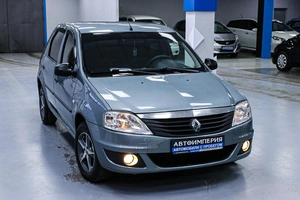 Седан Renault Logan 2011 года, 528000 рублей, Солонцы
