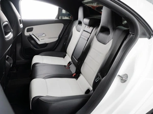 Седан Mercedes-benz CLA-класс 2021 года, 2555000 рублей, Тюмень