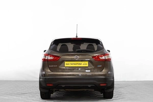 Внедорожник Nissan Qashqai 2015 года, 1849000 рублей, Барнаул
